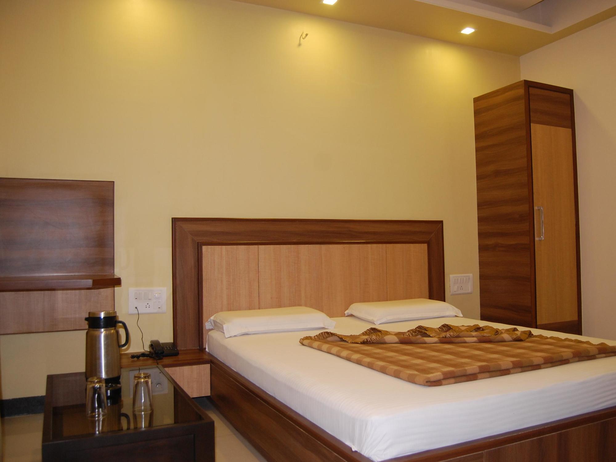 Hotel Shyam Villa Monte Abu Exterior foto